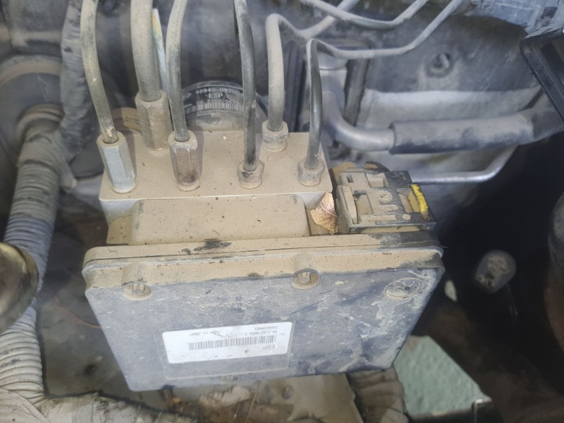 Recambio de abs para ssangyong rexton referencia OEM IAM 48940 09200 
