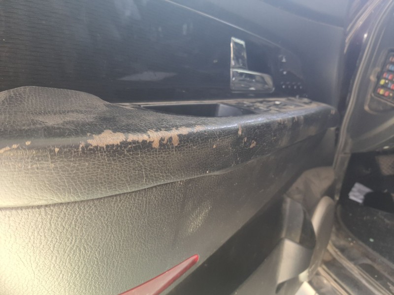 Recambio de moldura puerta delantera izquierda para ssangyong rexton referencia OEM IAM   