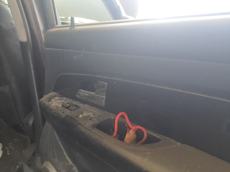 Recambio de guarnecido puerta trasera derecha para ssangyong rexton referencia OEM IAM   