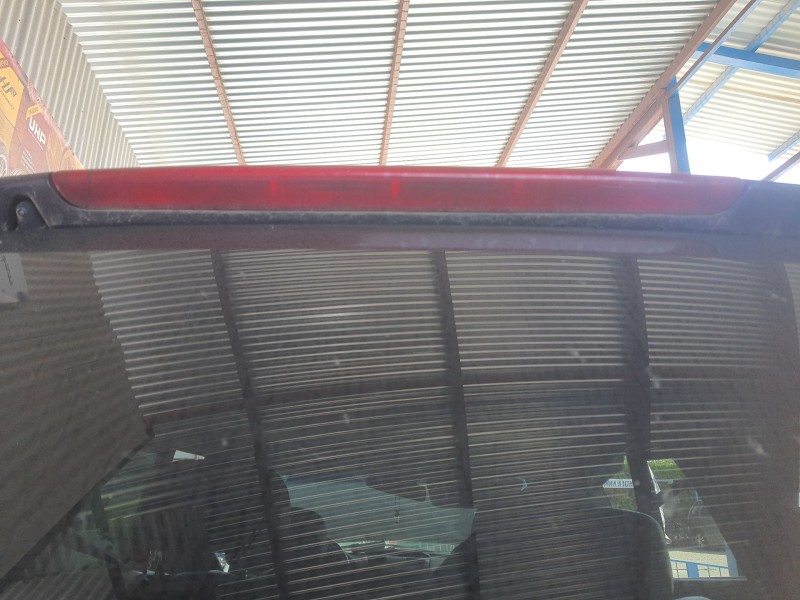 Recambio de luz central de freno para ssangyong rexton referencia OEM IAM   