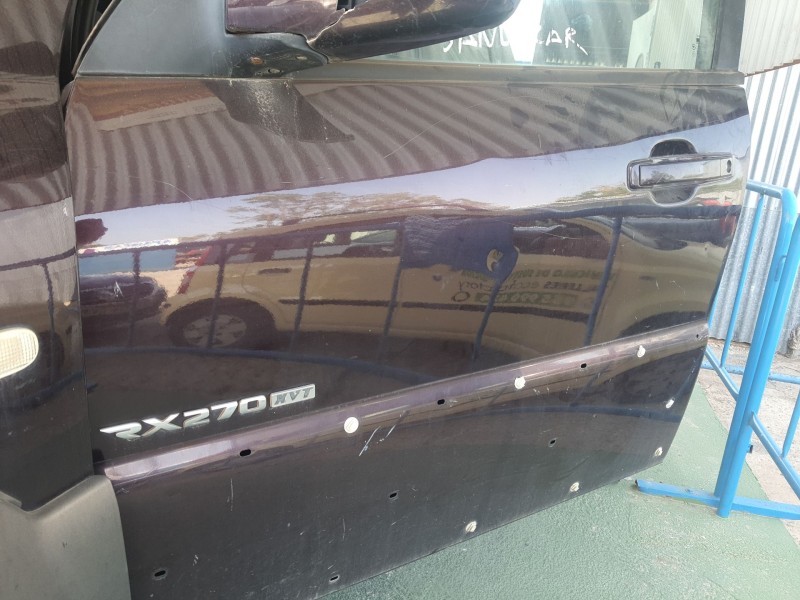 Recambio de puerta delantera izquierda para ssangyong rexton referencia OEM IAM   