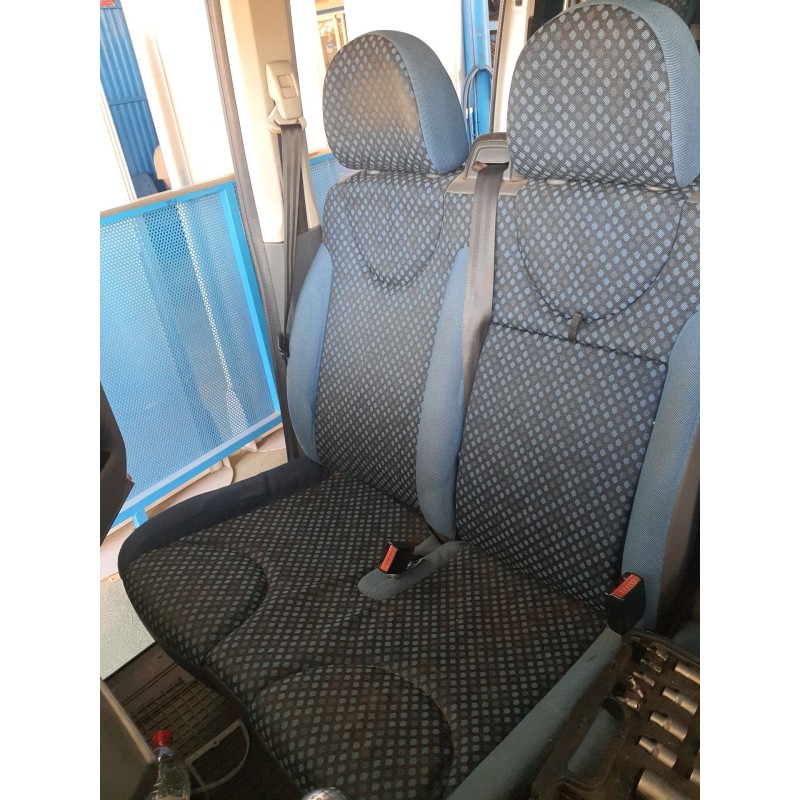 Recambio de asiento delantero derecho para fiat scudo autobús (270_, 272_) 2.0 d multijet referencia OEM IAM   
