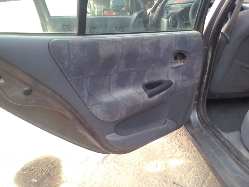 renault megane i classic (la0/1_) del año 2000