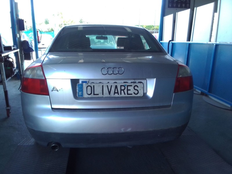audi a4 b6 (8e2) del año 2000