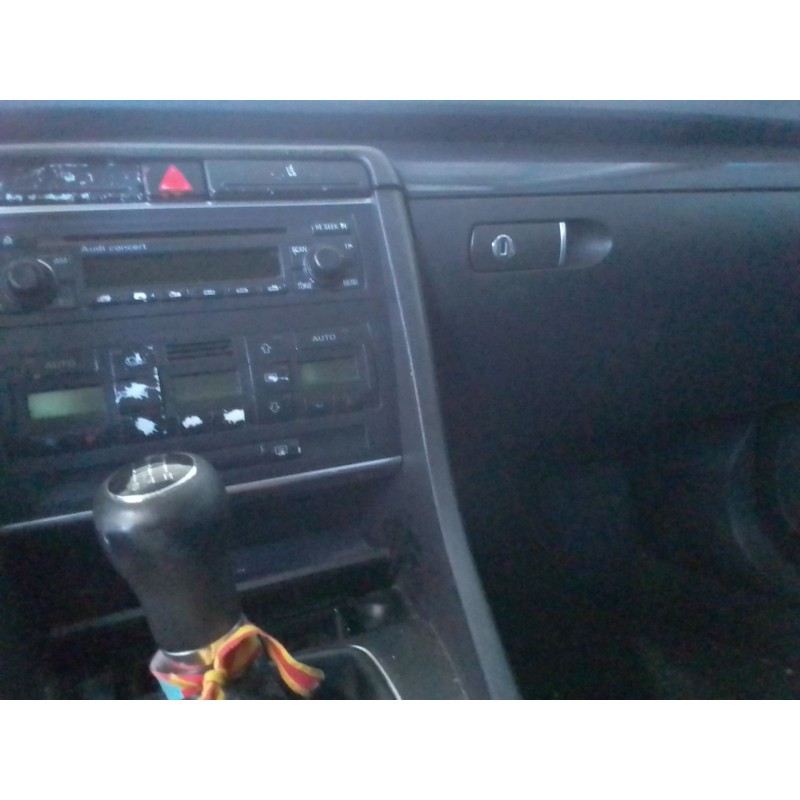 audi a4 b6 (8e2) del año 2000