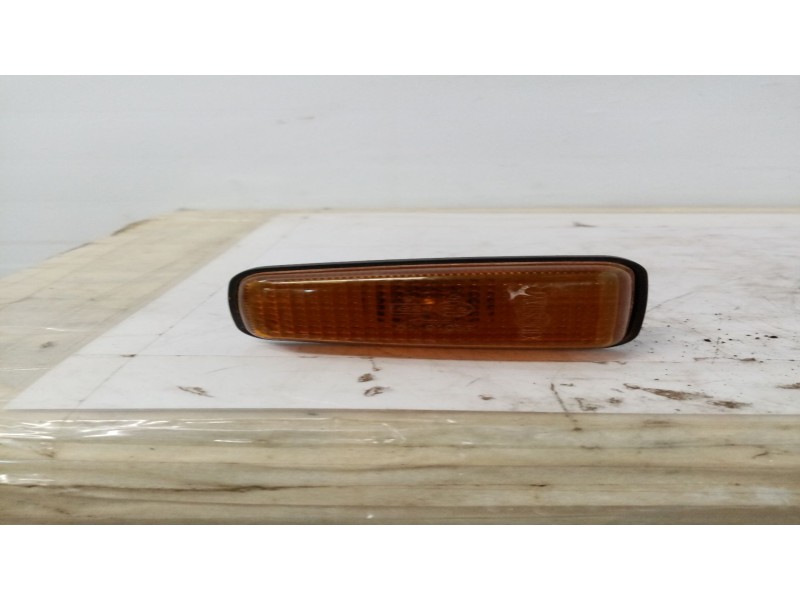 Recambio de piloto lateral izquierdo para citroën xsara berlina 1.4 referencia OEM IAM   