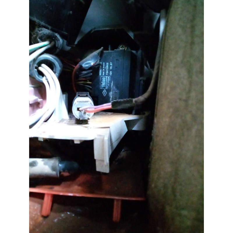 renault megane i berlina hatchback (ba0) 1.4   |   0.95 - 0.99 | 1995 - 1999 | 75 cv / 55 kw del año 1995