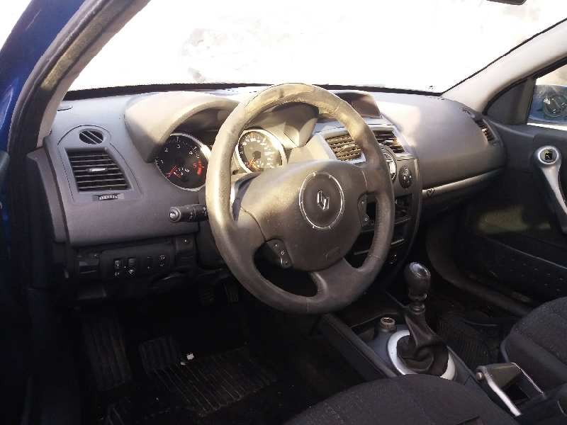 renault megane ii berlina 5p confort dynamique   |   06.05 - 12.09 | 2005 - 2009 | 106 cv / 78 kw del año 2005