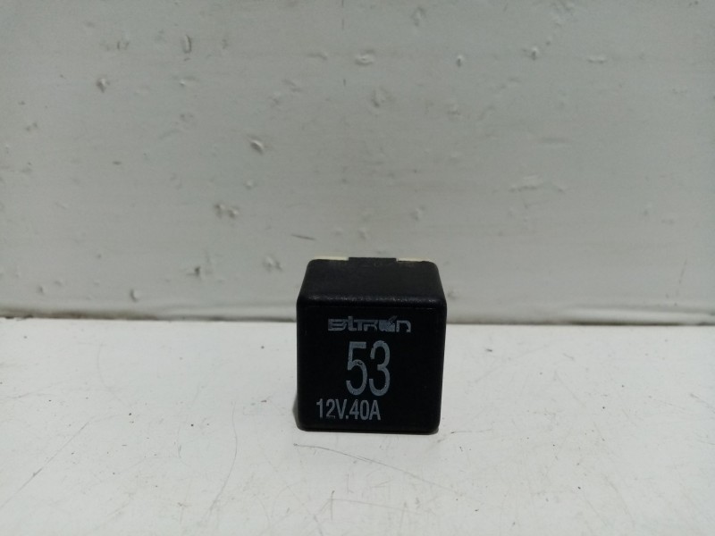 Recambio de rele para audi a4 b6 (8e2) 2.0 referencia OEM IAM 141951253B  