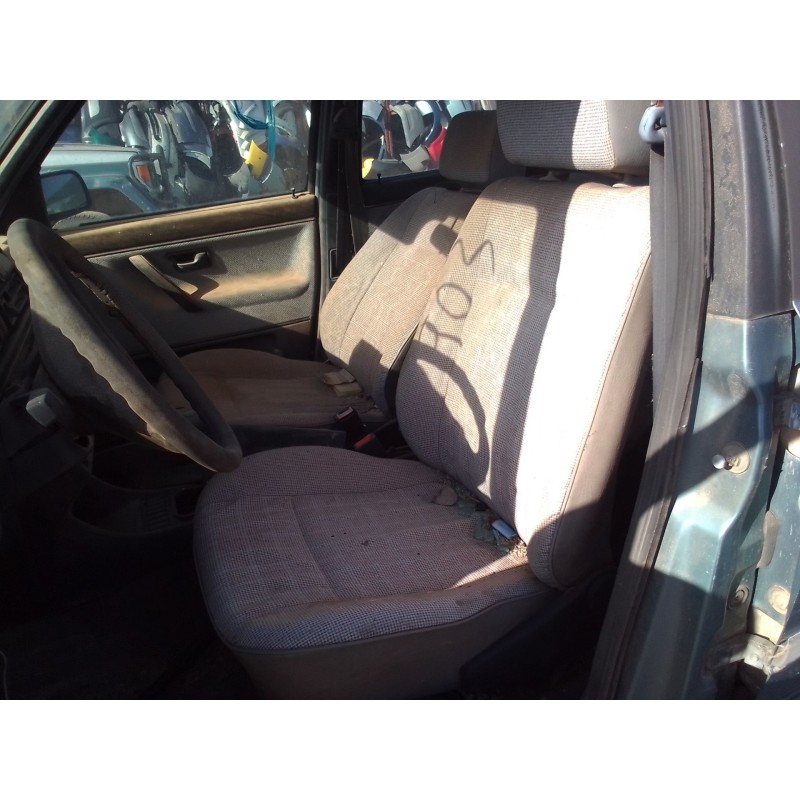 volkswagen jetta (165/167) del año 1984