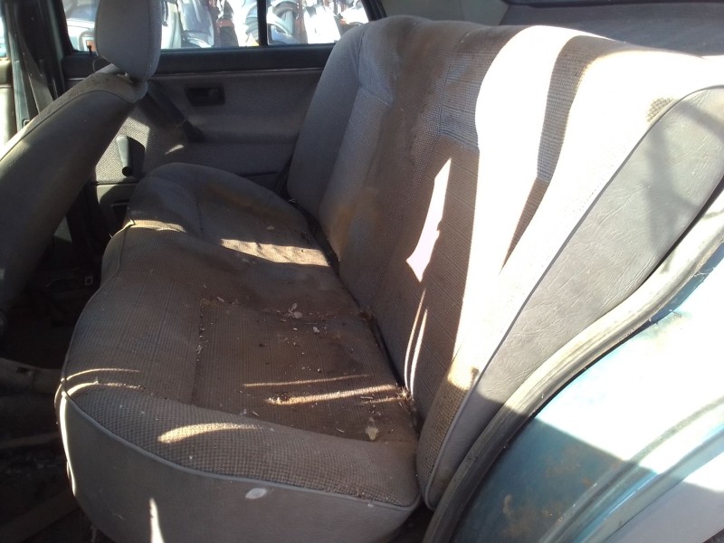 volkswagen jetta (165/167) del año 1984