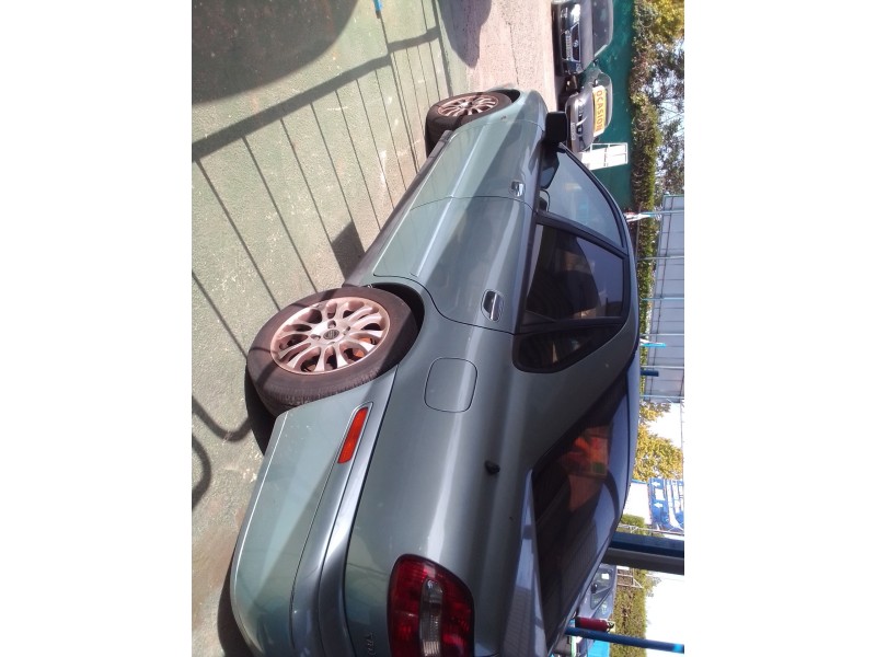 volvo s40 i (644) del año 2003