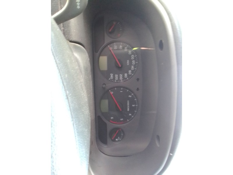 volvo s40 i (644) del año 2003