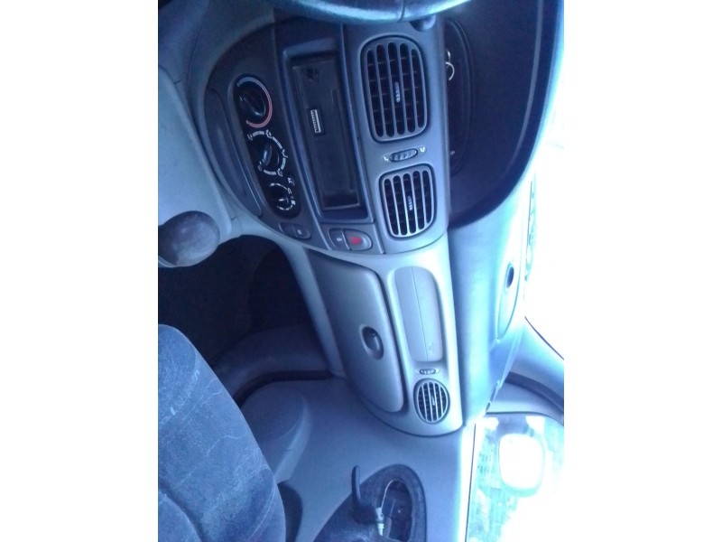 renault megane scenic (ja0/1_) del año 1997