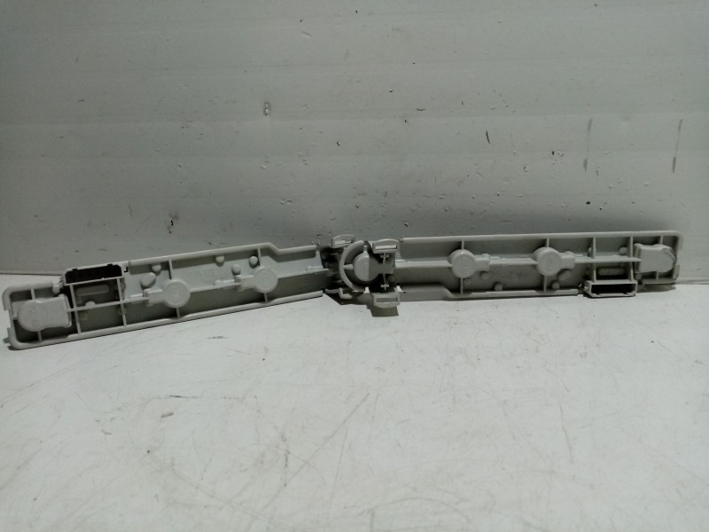 Recambio de portalamparas para skoda fabia (6y2/6y3) referencia OEM IAM 6Y6945257 XU3X13N004AA 