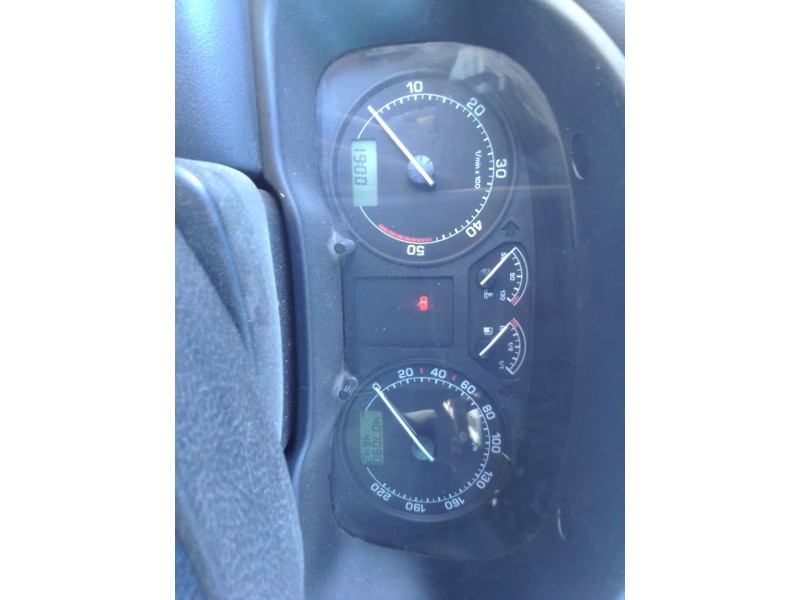 skoda octavia i (1u2) del año 1996