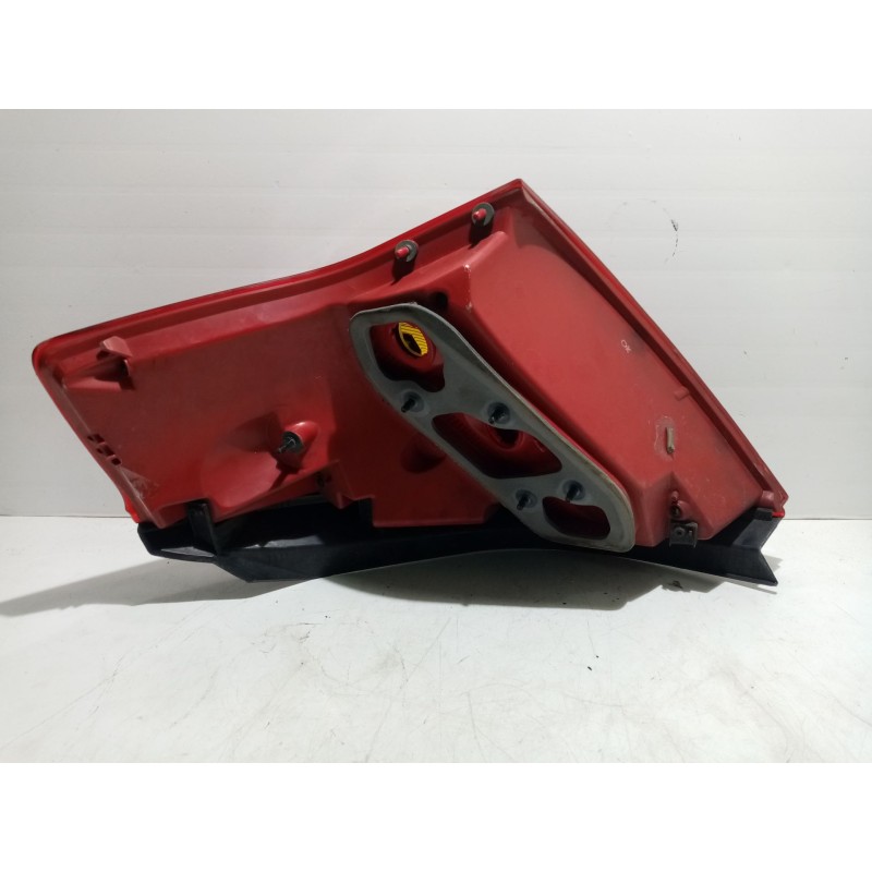 Recambio de piloto trasero izquierdo para kia cee´d referencia OEM IAM 00973501  