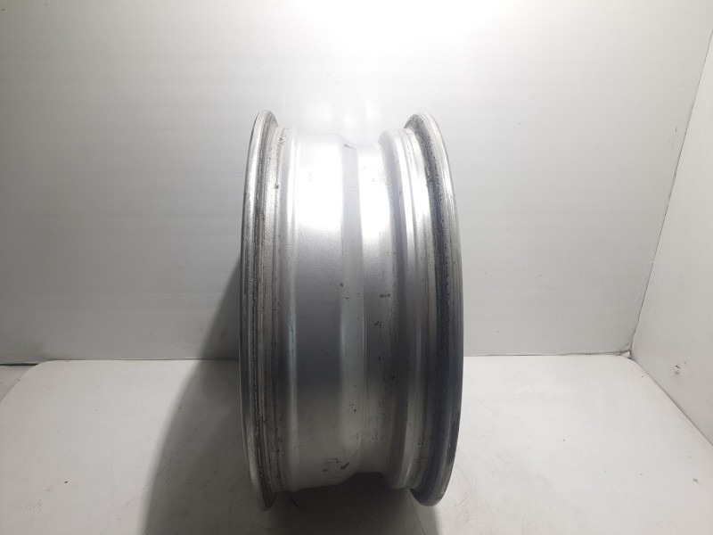 Recambio de llanta aluminio para kia cee´d referencia OEM IAM   