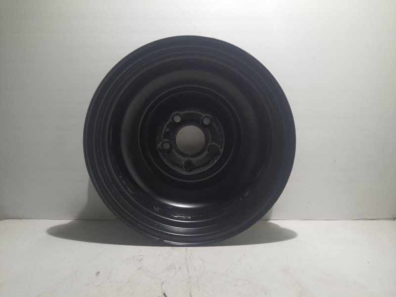 Recambio de llanta acero para kia cee´d referencia OEM IAM   