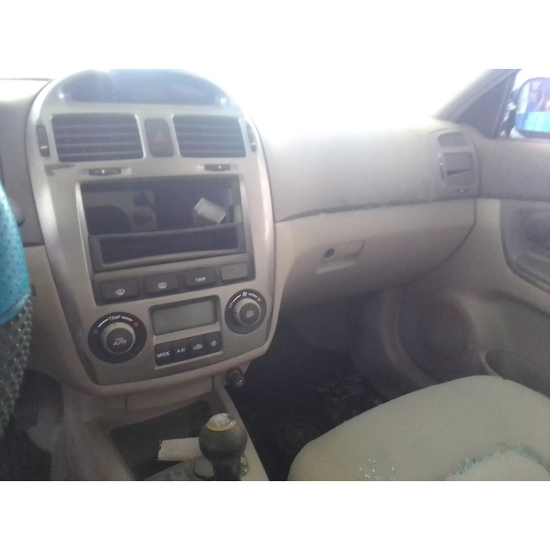 kia cerato i sedán (ld) del año 2004