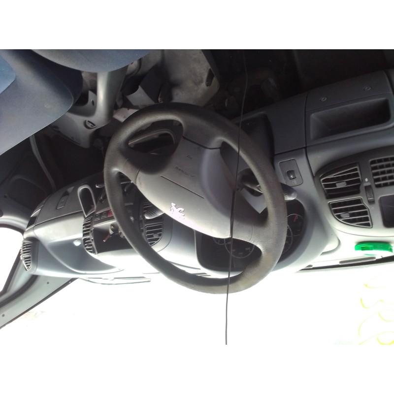 peugeot boxer furgón (244) del año 2003