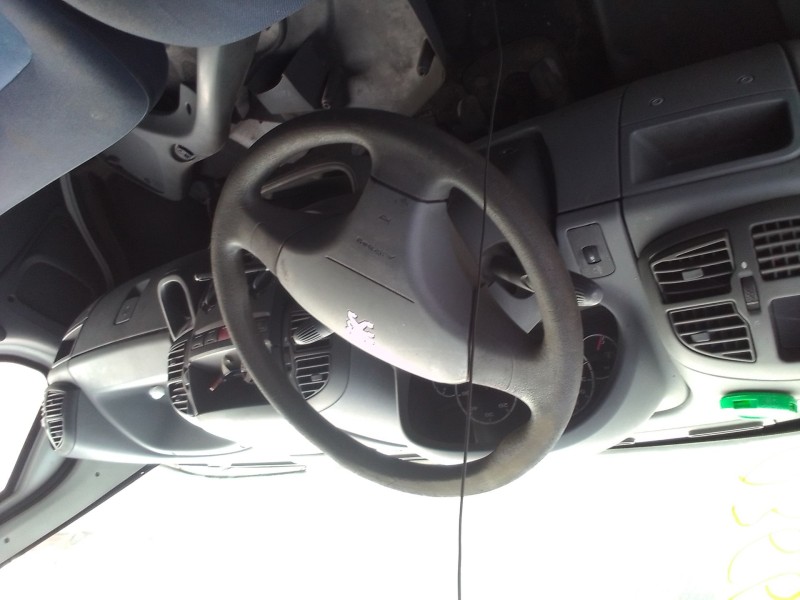 peugeot boxer furgón (244) del año 2003