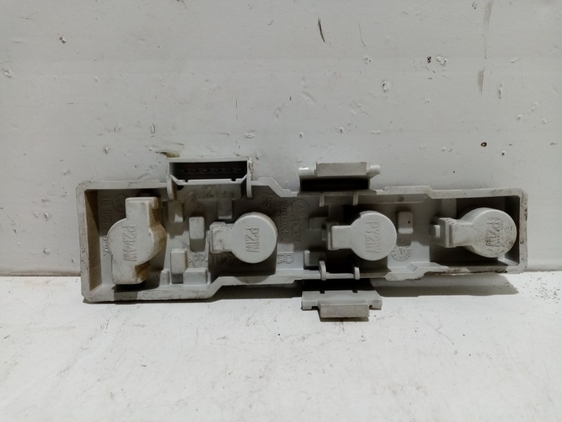 Recambio de portalamparas para skoda octavia i (1u2) 1.9 tdi referencia OEM IAM 1U6945258  