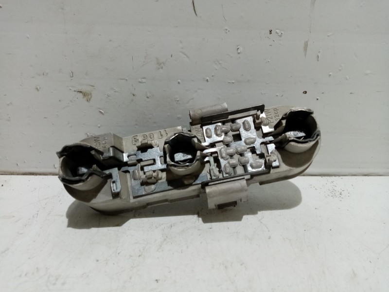 Recambio de portalamparas para volvo s40 i (644) 1.9 di referencia OEM IAM 29262001  