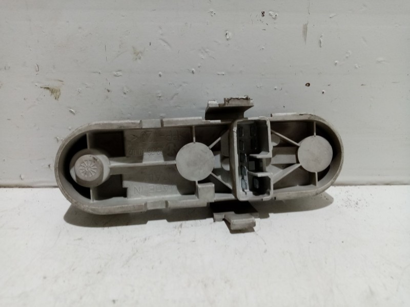 Recambio de portalamparas para volvo s40 i (644) 1.9 di referencia OEM IAM 29262001  