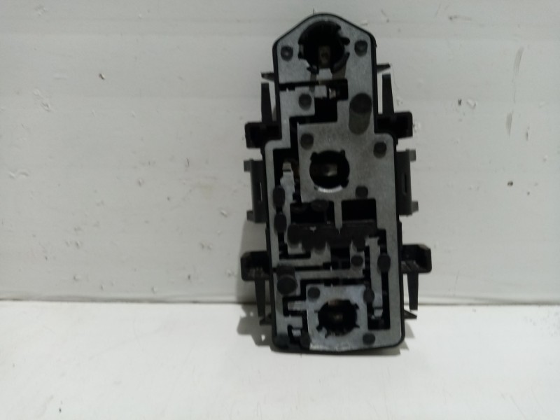 Recambio de portalamparas para audi a6 c5 (4b2) 2.8 referencia OEM IAM B5831BL  