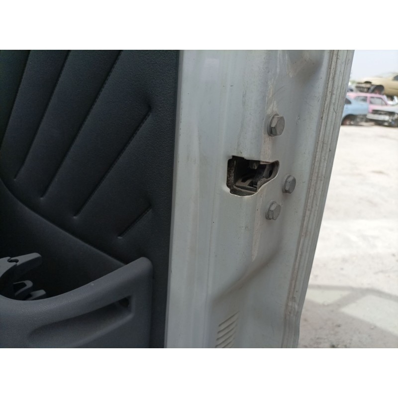 Recambio de cerradura puerta delantera derecha para peugeot boxer furgón (244) 2.8 hdi referencia OEM IAM   