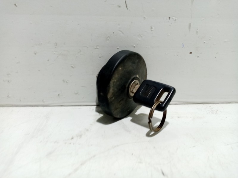 Recambio de bombin puerta delantera derecha para seat malaga referencia OEM IAM   