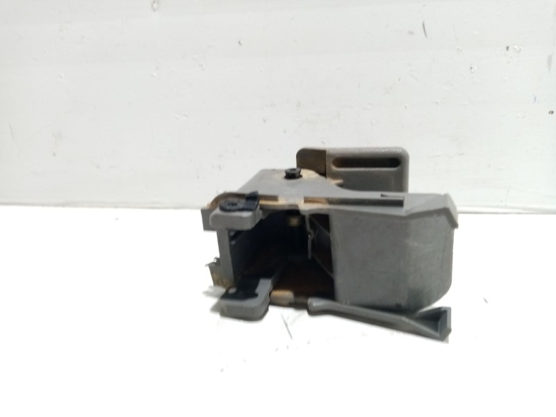 Recambio de maneta interior trasera derecha para seat malaga referencia OEM IAM   