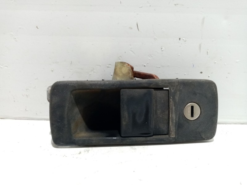 Recambio de maneta exterior delantera izquierda para seat malaga referencia OEM IAM   