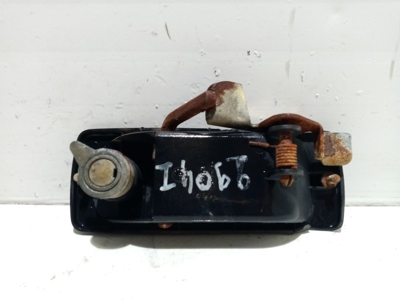 Recambio de maneta exterior delantera izquierda para seat malaga referencia OEM IAM   