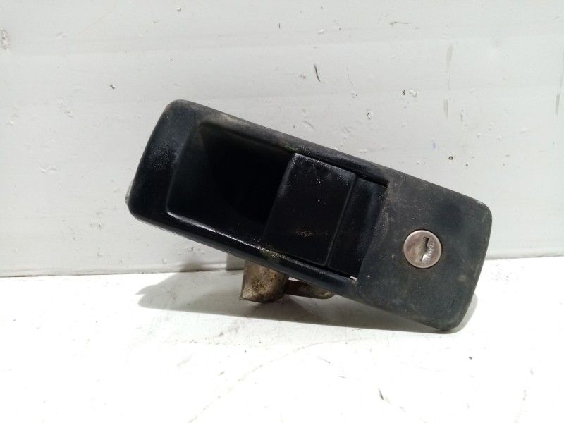 Recambio de maneta exterior delantera derecha para seat malaga referencia OEM IAM   