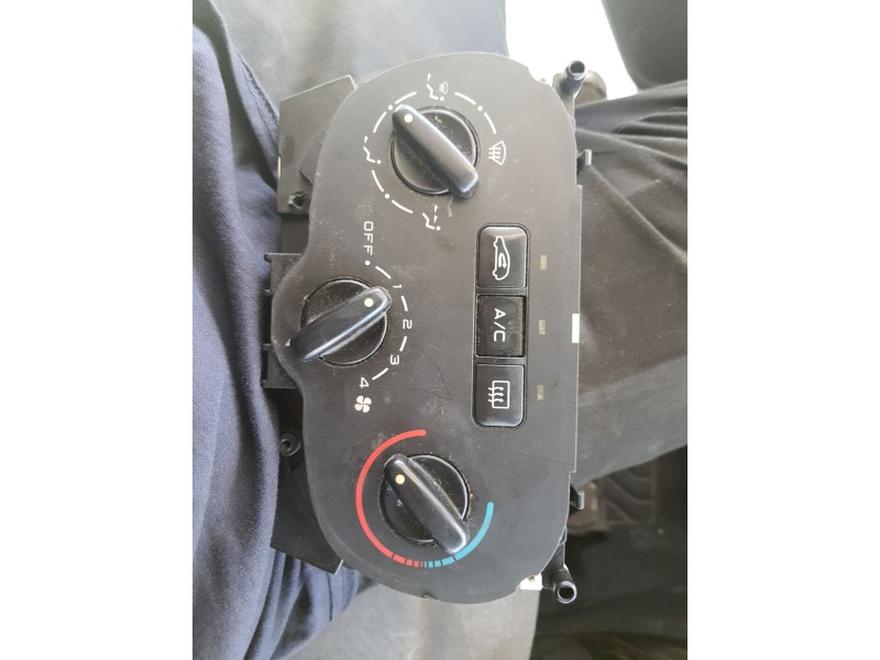 Recambio de mando calefaccion / aire acondicionado para peugeot 307 break (3e) 2.0 referencia OEM IAM   