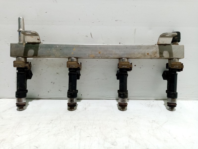 Recambio de rampa inyectora para renault twingo (co6) 1.2 referencia OEM IAM 0280151239 55562258 