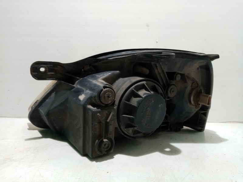 Recambio de faro derecho para kia rio referencia OEM IAM   