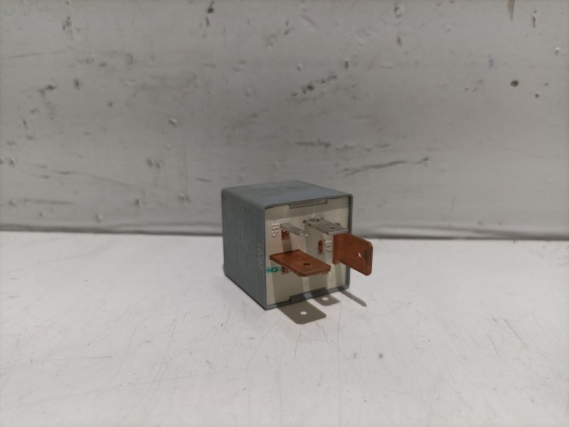 Recambio de rele para skoda octavia i (1u2) 1.9 tdi referencia OEM IAM 357911253  