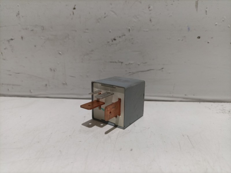 Recambio de rele para skoda octavia i (1u2) 1.9 tdi referencia OEM IAM 357911253  