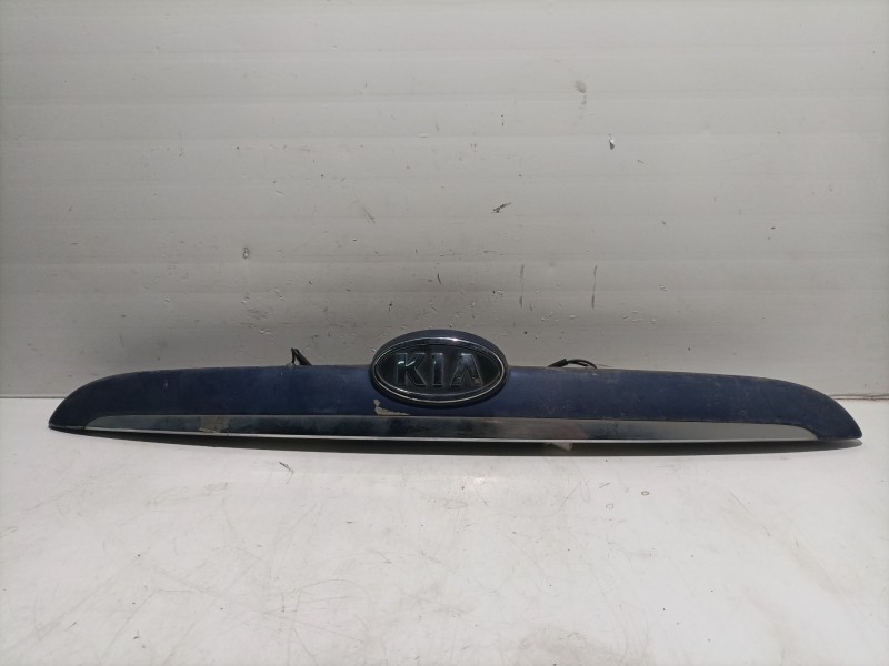 Recambio de moldura piloto matricula para kia cerato i sedán (ld) 2.0 crdi referencia OEM IAM   