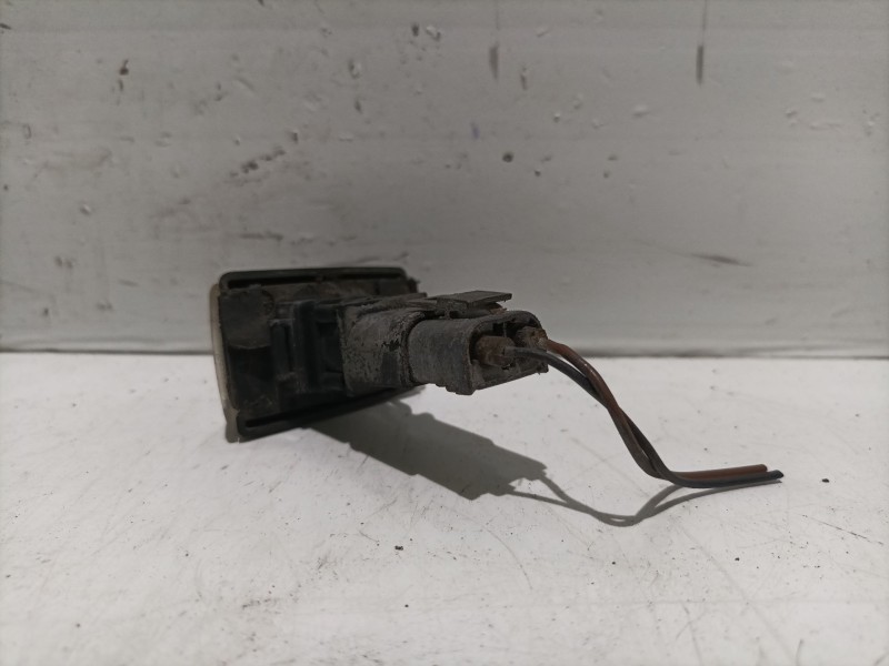 Recambio de piloto lateral derecho para volvo s40 i (644) 1.9 di referencia OEM IAM   