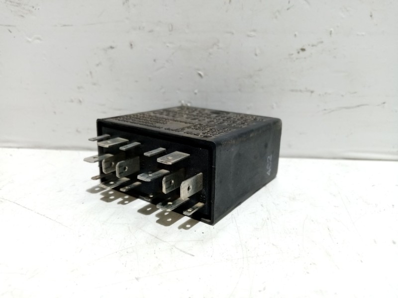 Recambio de rele para » otros... modelos referencia OEM IAM 4B0919471  