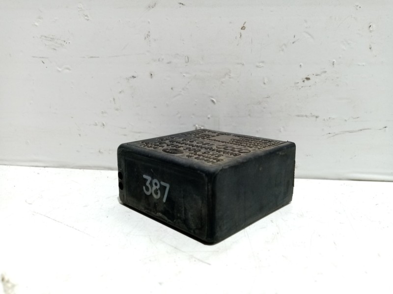 Recambio de rele para » otros... modelos referencia OEM IAM 4B0919471  