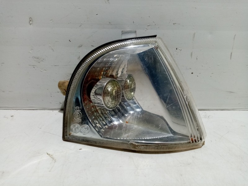 Recambio de piloto delantero derecho para skoda octavia i (1u2) 1.9 tdi referencia OEM IAM YU3X13368AB  