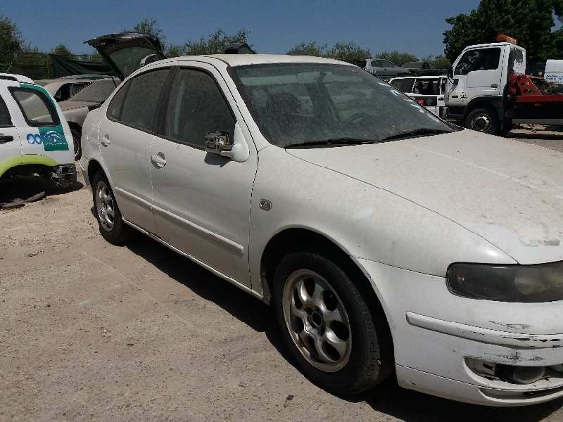 seat toledo (1m2)    |   0.99 - 0.04 | 1999 - 2004 del año 1999