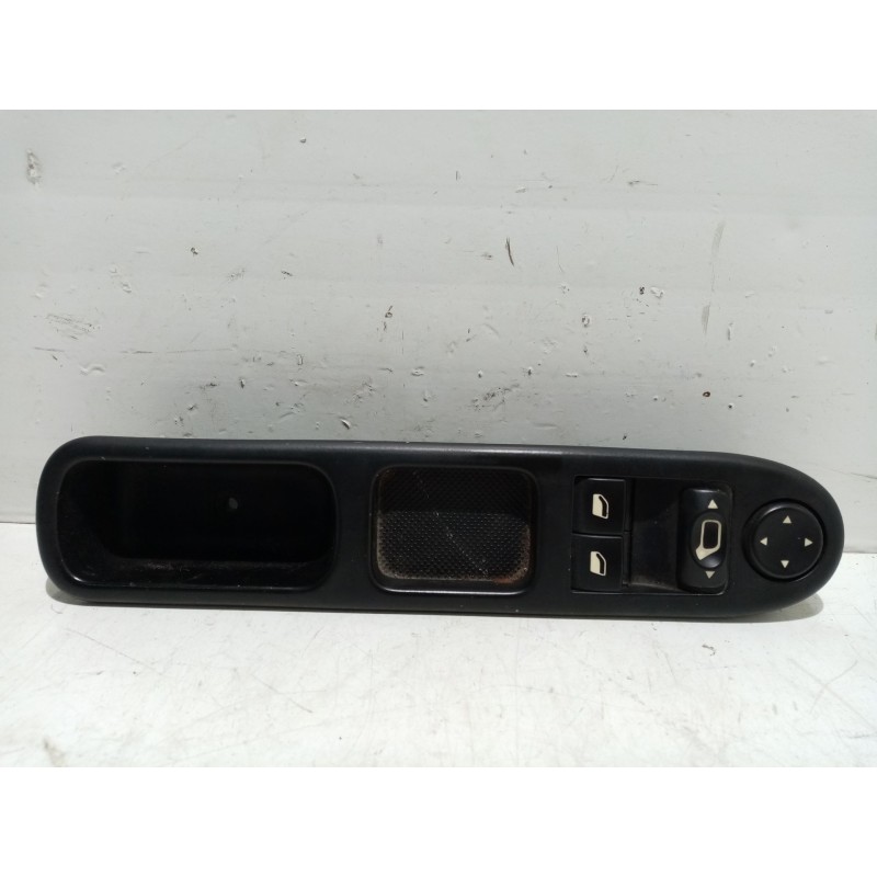 Recambio de mando elevalunas delantero izquierdo para peugeot 307 break (3e) 2.0 referencia OEM IAM 96351622XT  