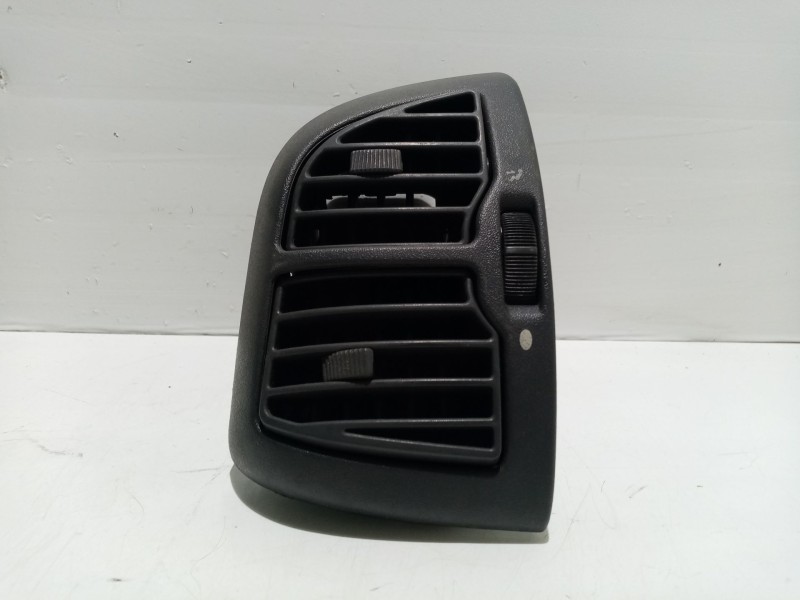 Recambio de aireador calefaccion para peugeot boxer furgón (244) 2.8 hdi referencia OEM IAM 130422502  