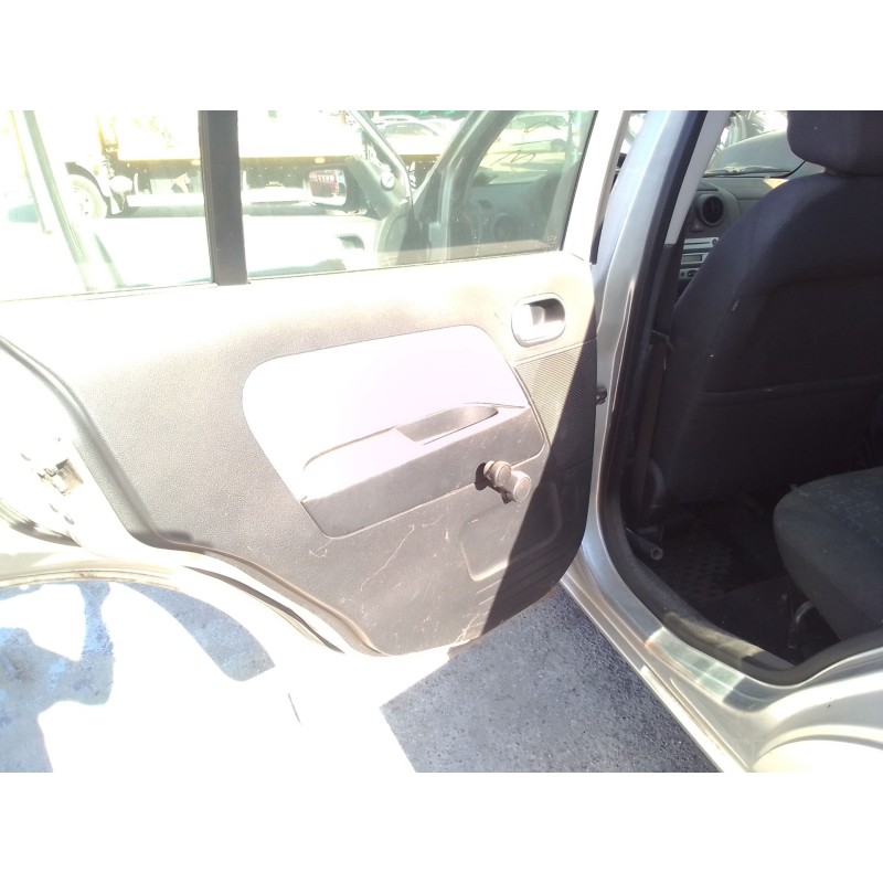 ford fusion (ju_) del año 2005